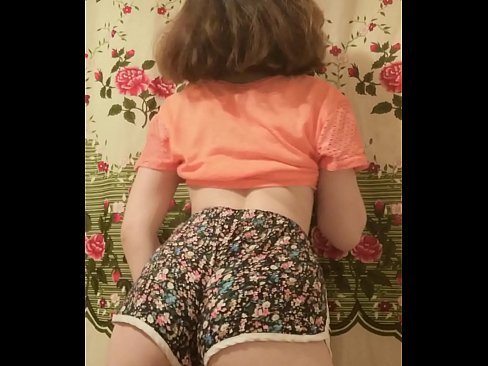 ❤️ Babi ifanc rhywiol yn tynnu ei siorts ar gamera ️❌ Porn cartref ar cy.pornokey.ru